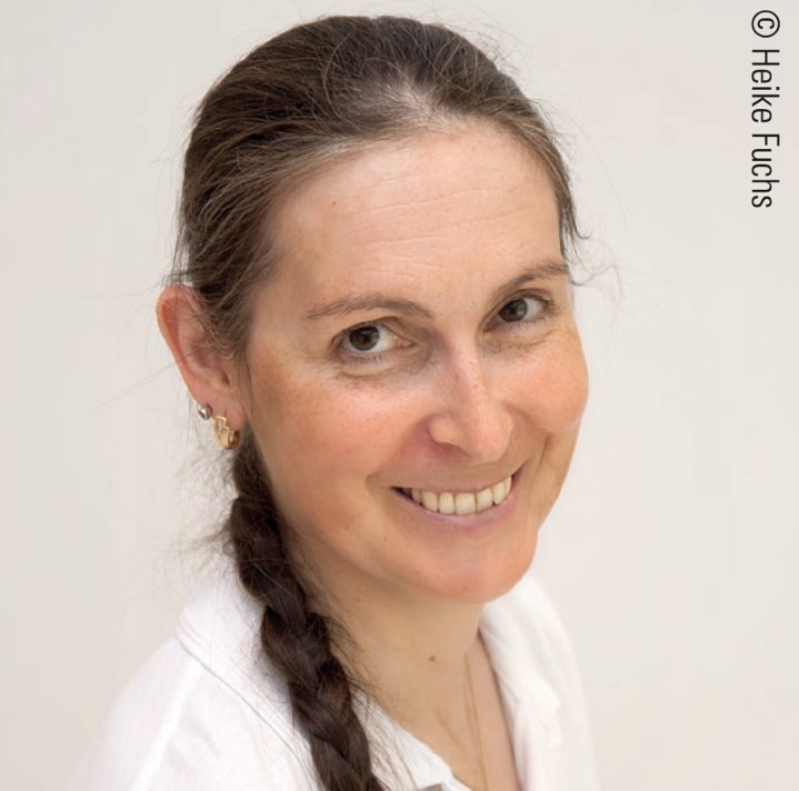 Dr. Gottfried Novacek